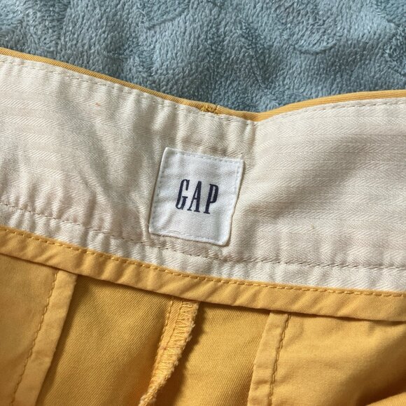 Gap Pleated Khaki Shorts Womens 16 Yellow Cotton Preppy - Picture 4 of 12